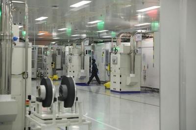 向“新”求“質(zhì)” 江蘇常州打造新能源產(chǎn)業(yè)生態(tài)圈，動(dòng)力電池系統(tǒng)領(lǐng)航高質(zhì)量發(fā)展